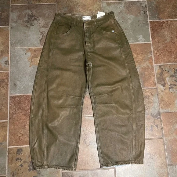 We The Free Good Luck Barrel Jeans - Picture 7 of 10